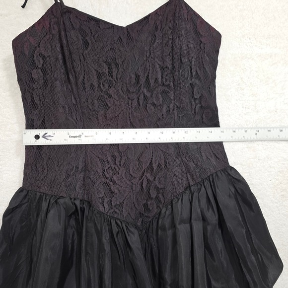 WB by Diamond Black Lace Bodice Tiered Ruffle Skirt Party Dress Bolero Set Sz 14 - Picture 13 of 16